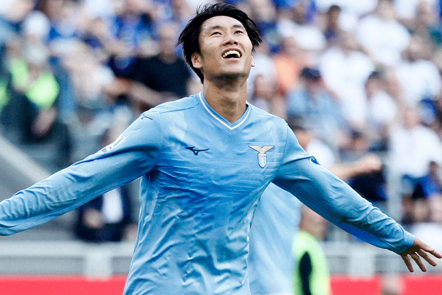 鎌田大地がイタリアで感じた違和感 特殊な環境を作る