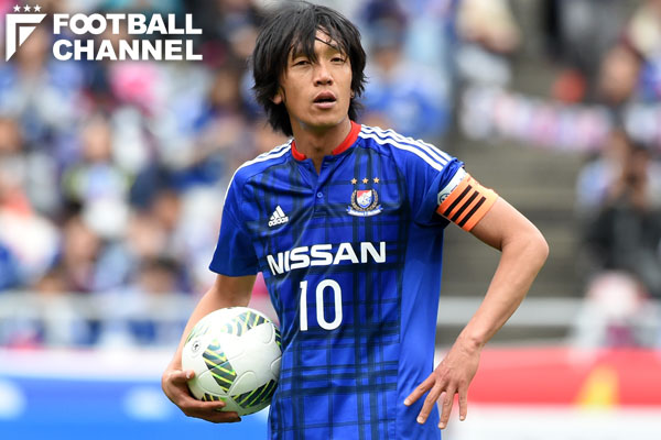 中村俊輔、横浜FMから移籍しても“10番”。磐田が新体制発表