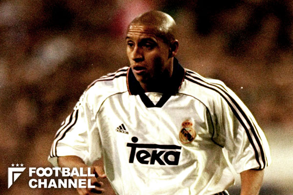 直線的FKの史上最高傑作!? 伝説的SBロベルト・カルロスがクラシコで