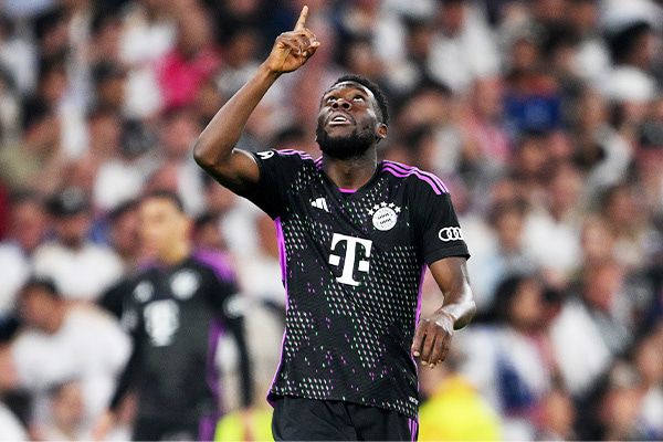 ネットを突き破りそうな勢い！バイエルン・ミュンヘンDFのゴールが凄い