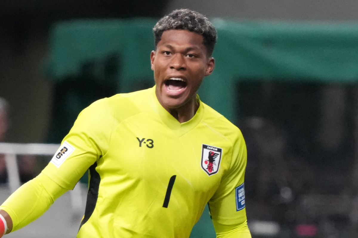 どんな状況でもシュートを打ってくる」サッカー日本代表GK鈴木彩艶