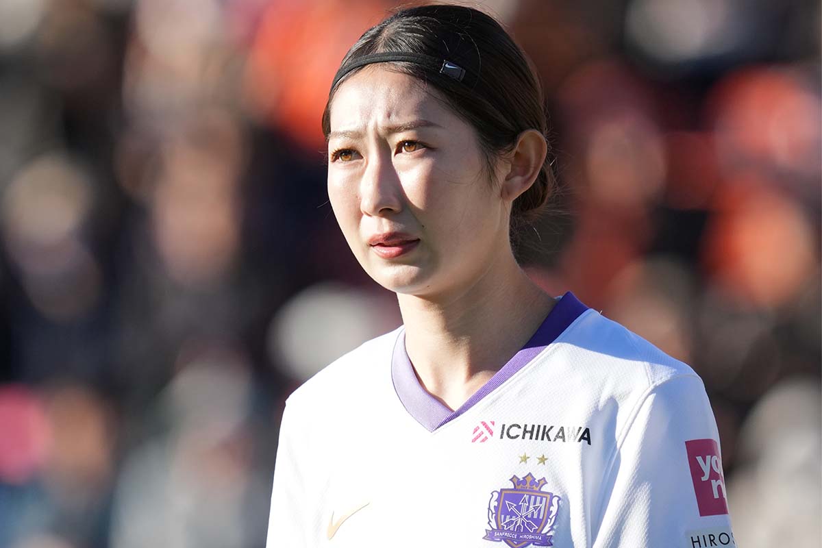 サポーターと勝利を分かち合う！ サンフレッチェ広島レジーナが勝利の