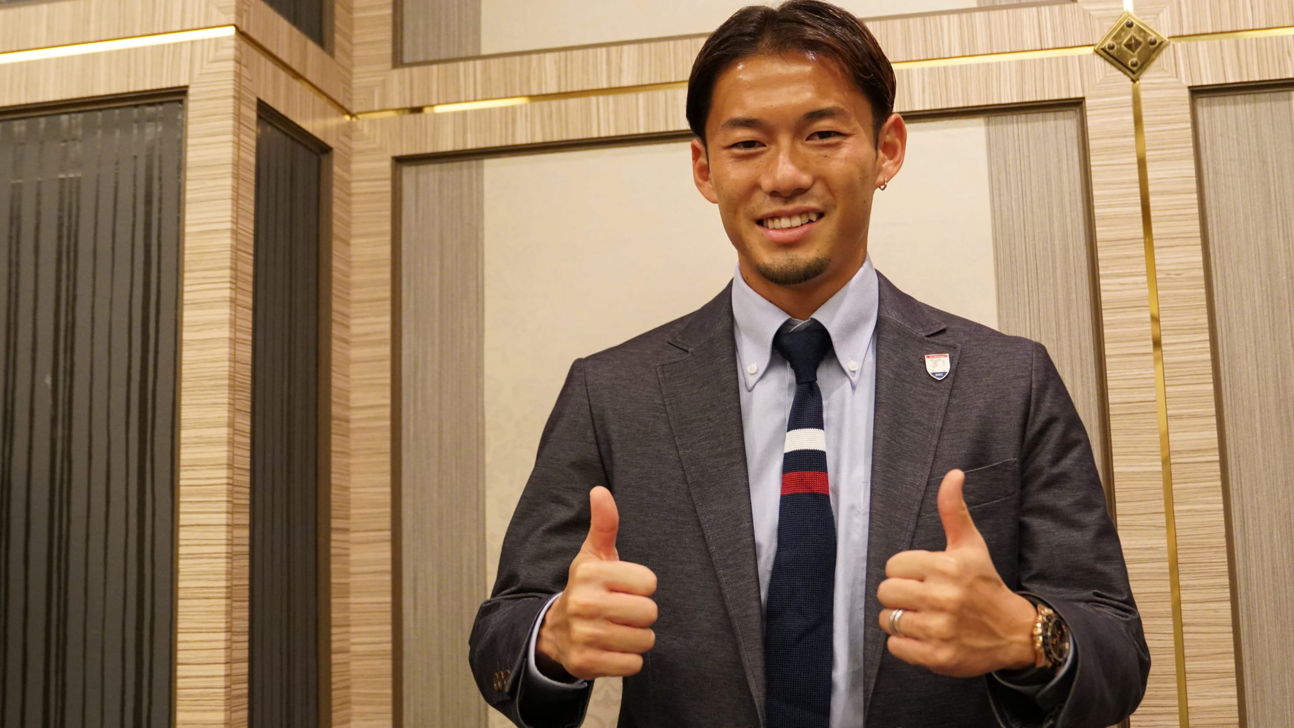 横浜F・マリノス初優勝記念パネル 中澤引退 値段交渉OK