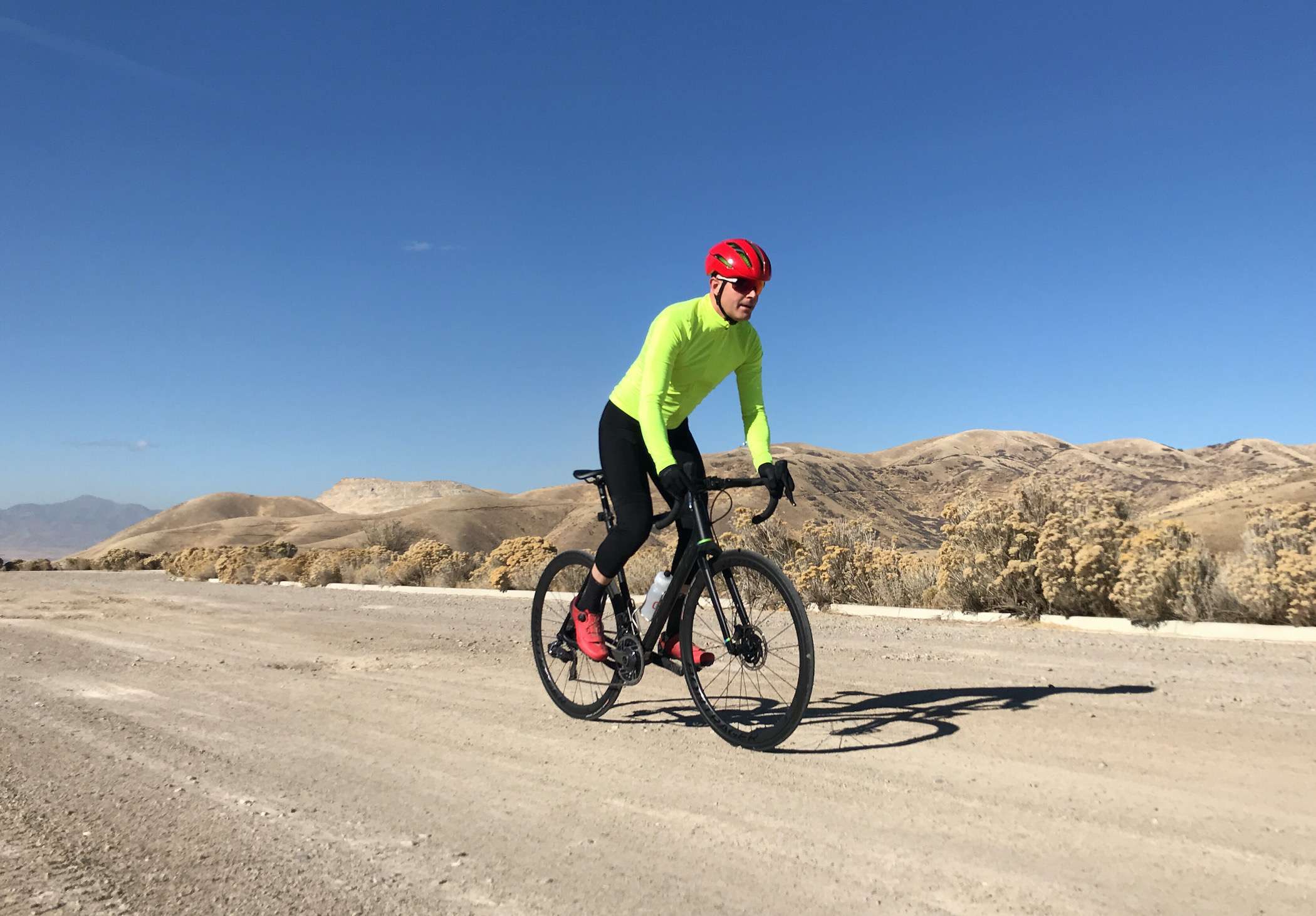 Bontrager Velocis Thermal Long Sleeve Jersey Review - FeedTheHabit.com