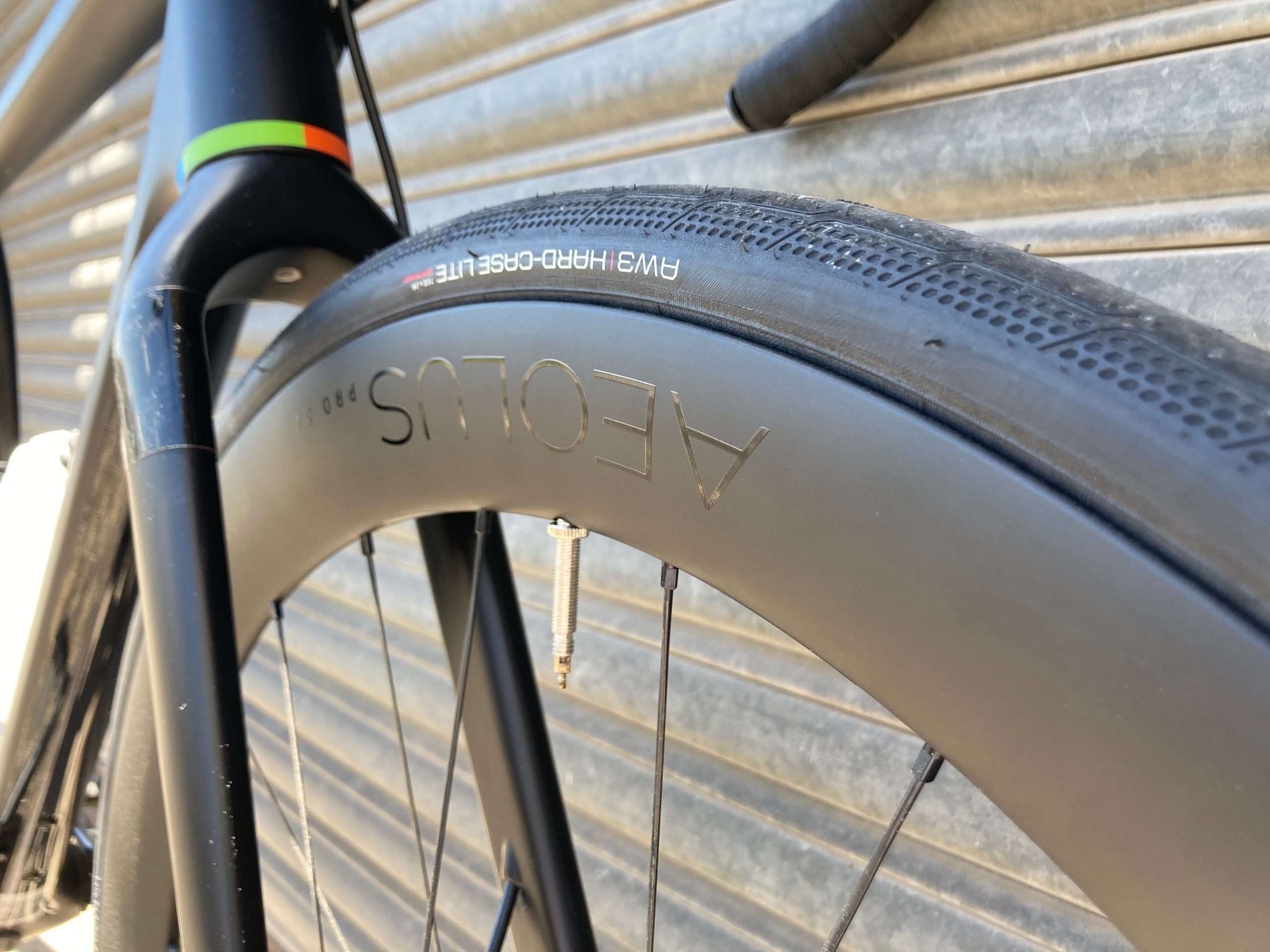 Bontrager Aeolus Pro 51 TLR Wheelset Review - FeedTheHabit.com