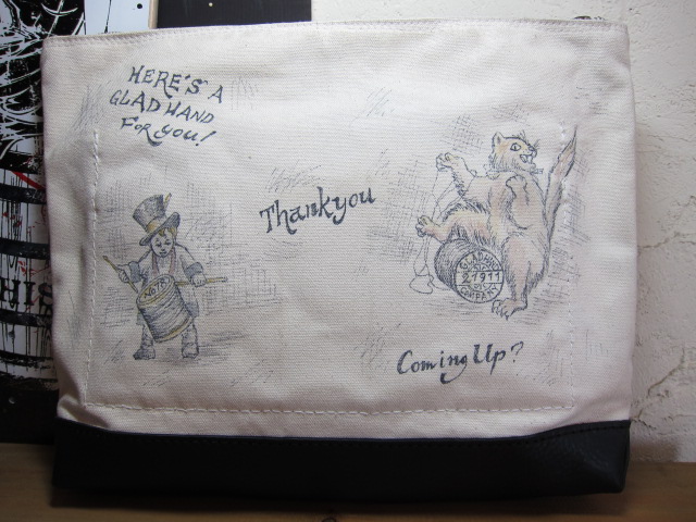 GLAD HAND(グラッドハンド)/XHERITAGE CLUTCH BAG HAND PRINT BLACK