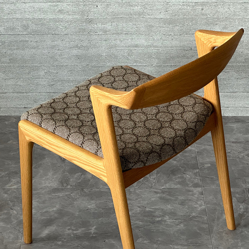 シキファニチア ユナ セミアームチェア – FELICE.ONLINE