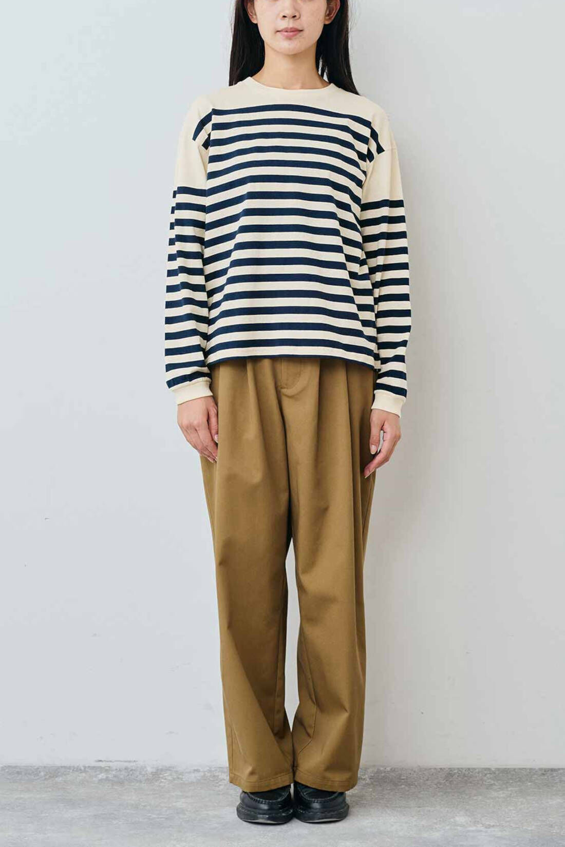 パネルボーダー クルーネックTシャツ ホワイト