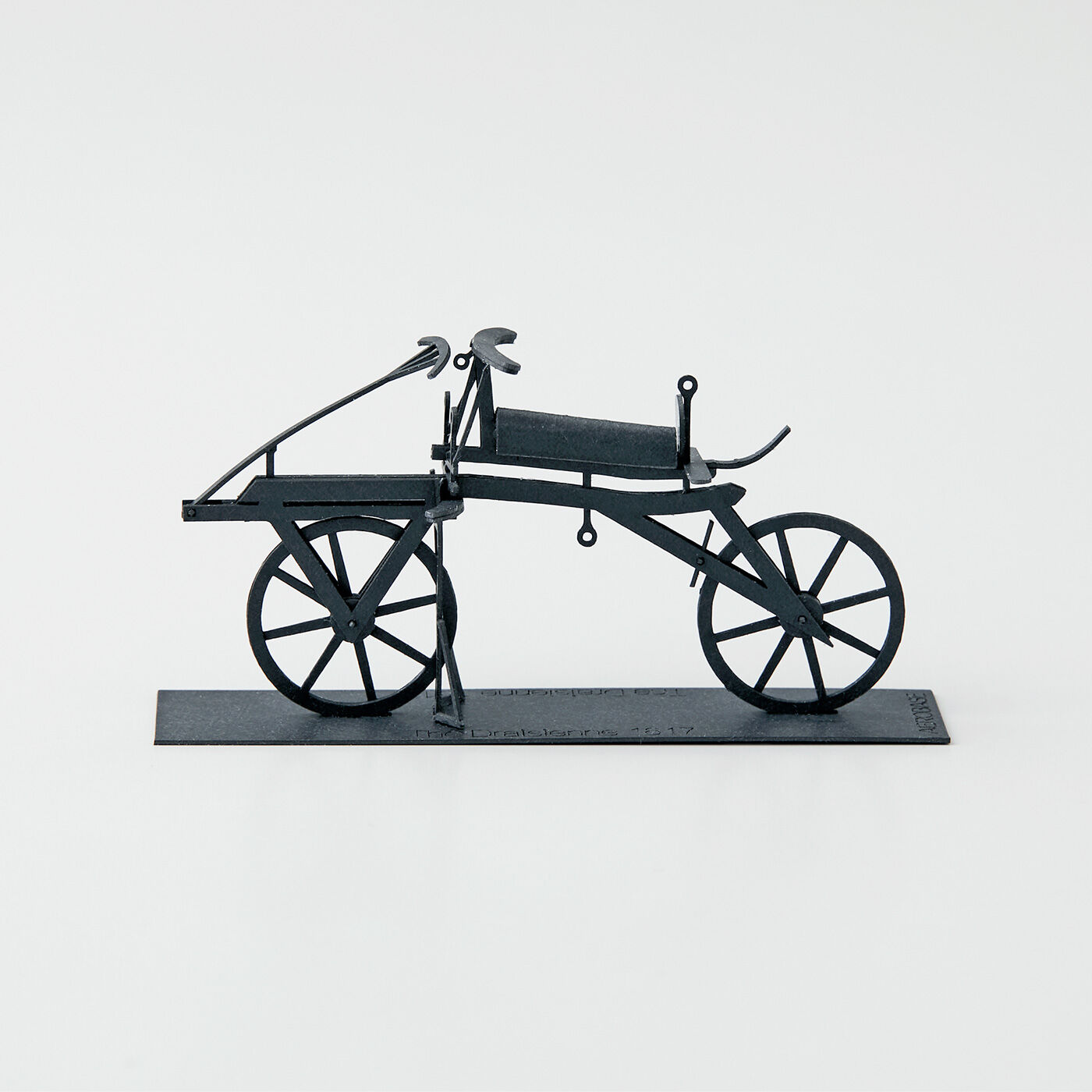 岩見 慎一さん監修 1/24スケール 自転車模型キットの会｜SeeMONO