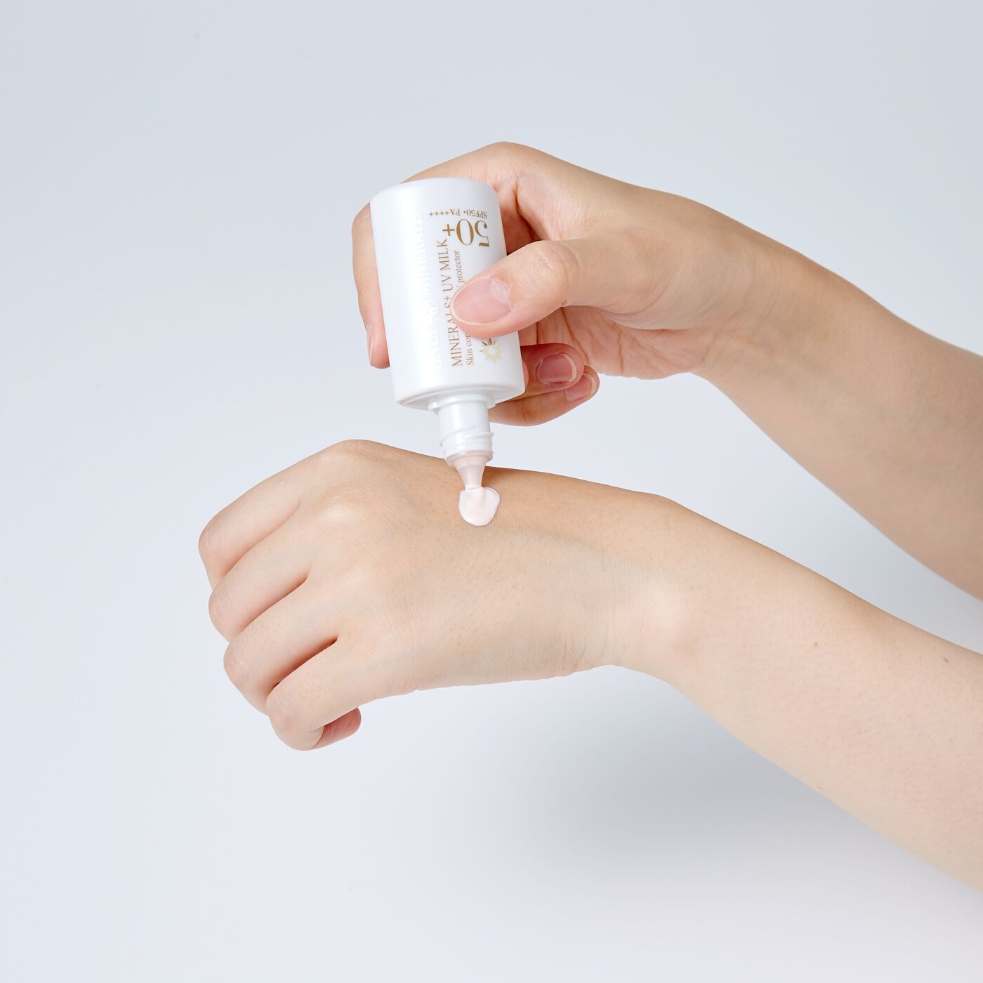 オンリーミネラル ミネラルプラスUVミルク｜フェリシモギフト