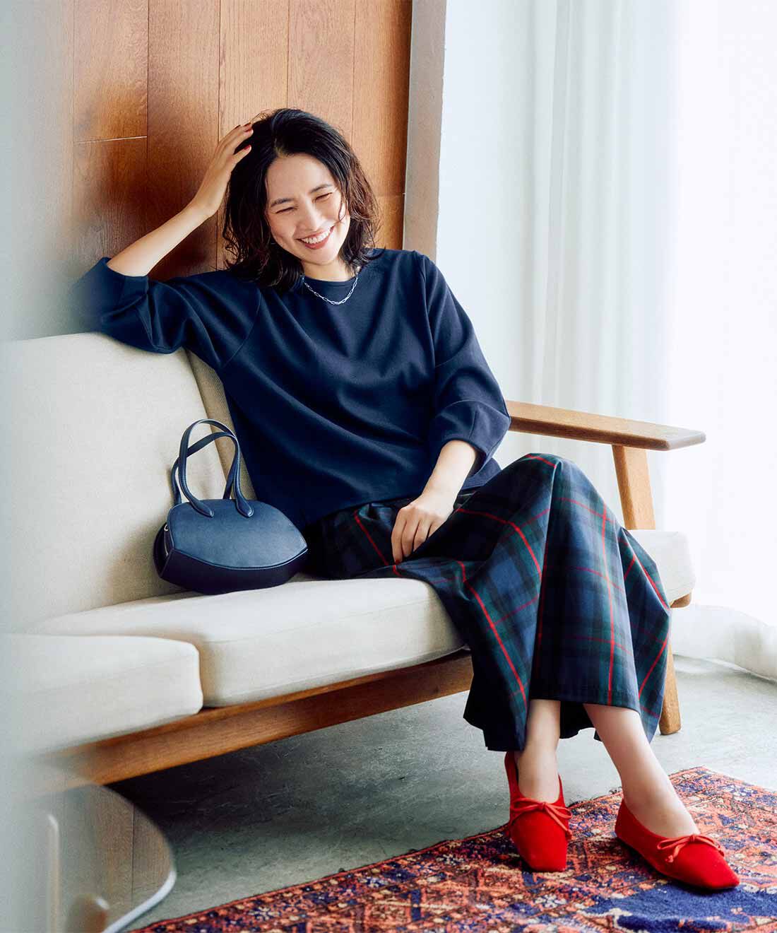 リブ イン コンフォート ほどよいハリ感に心ときめく きれいめトップス