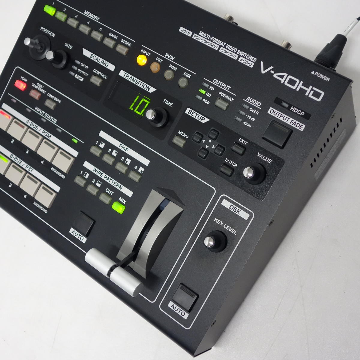 FELLOWS Online Store / 【中古】Roland マルチフォーマット・ビデオ
