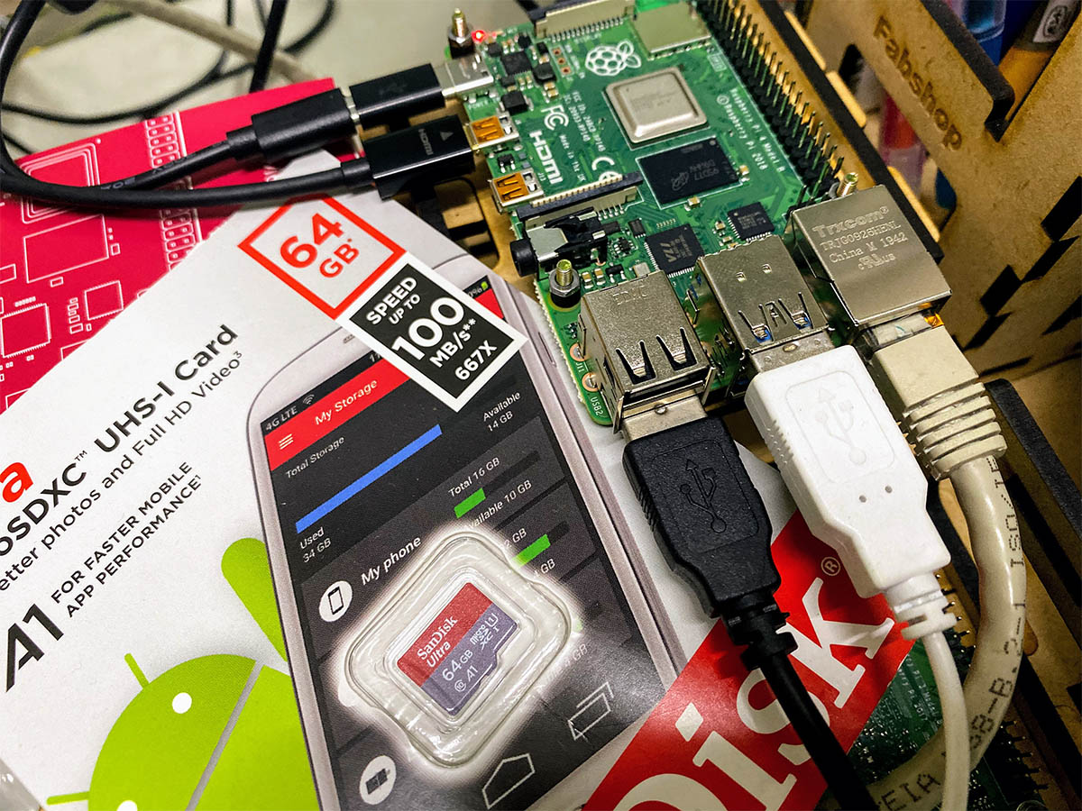 Raspberry Pi（ラズベリーパイ）で32GB以上のmicroSDを利用する場合の