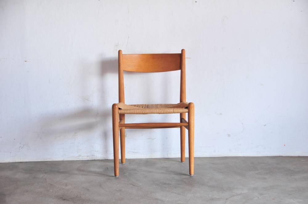 Hans J Wegner ハンス J ウェグナー ダイニング CH-36 (1962) 時を経て