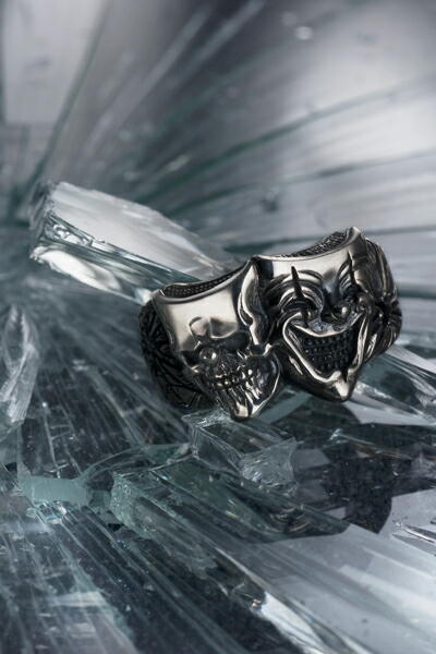 ピエロスカルスタイル：ドロップアウト F.A.L オフィシャルサイト