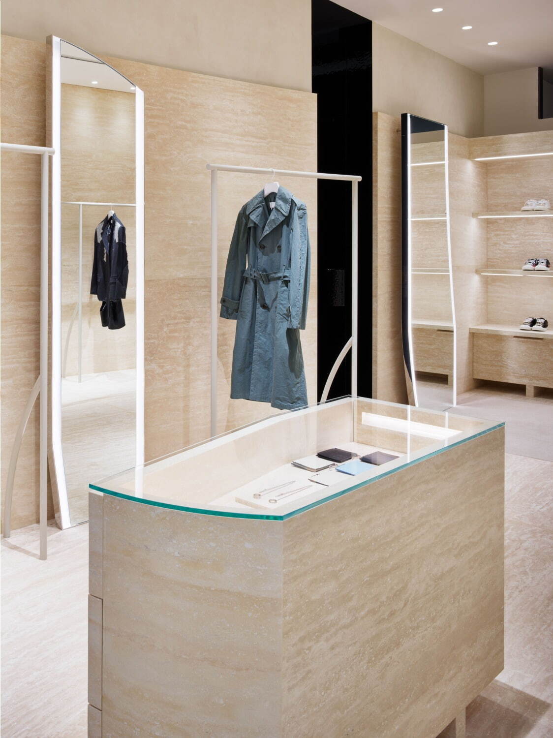 メゾン マルジェラ“だまし絵”「5AC」デニムトートバッグ、レザー