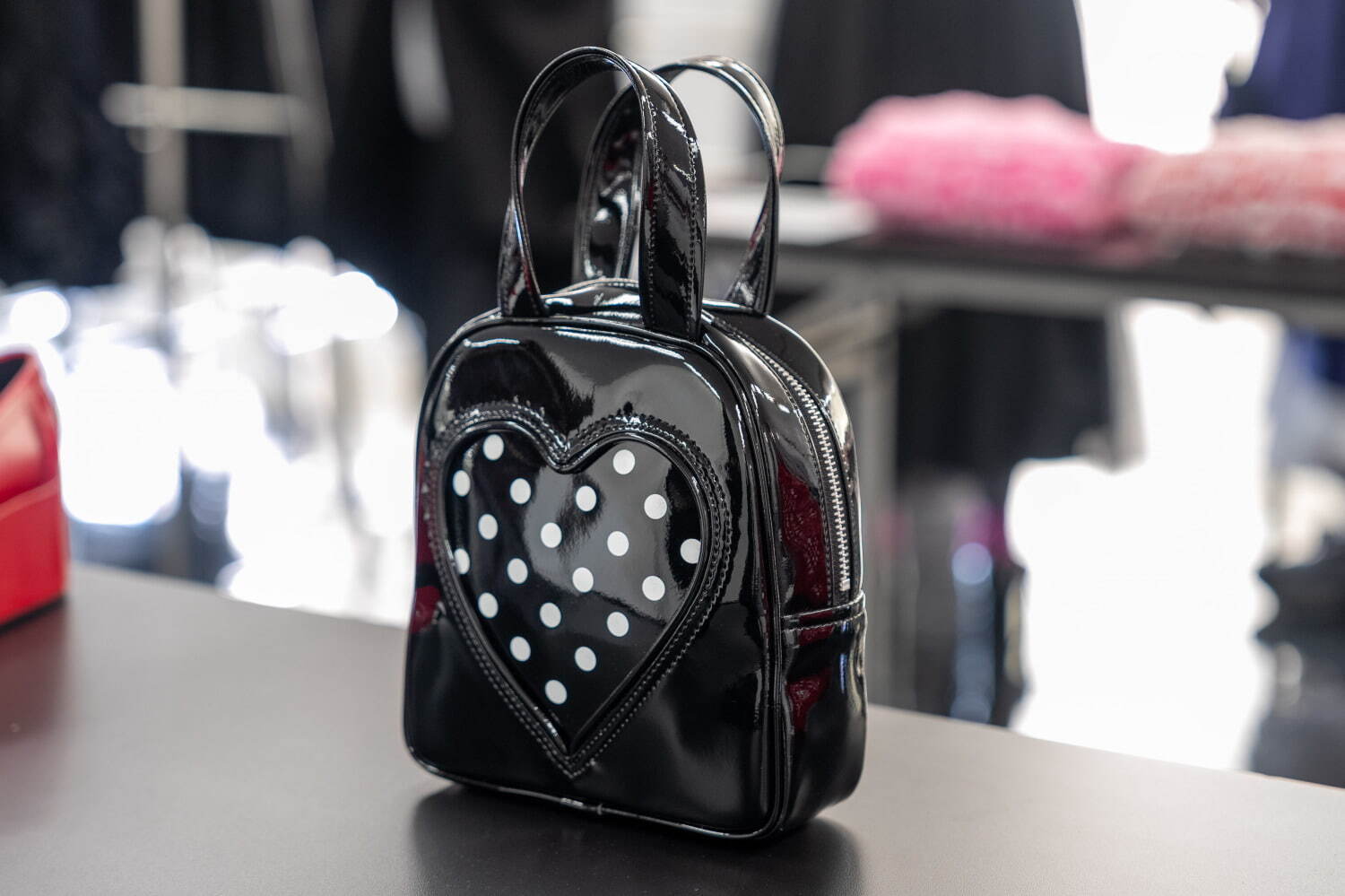 コム デ ギャルソン・ガール“ドット柄ハート”のバッグ、レッドor