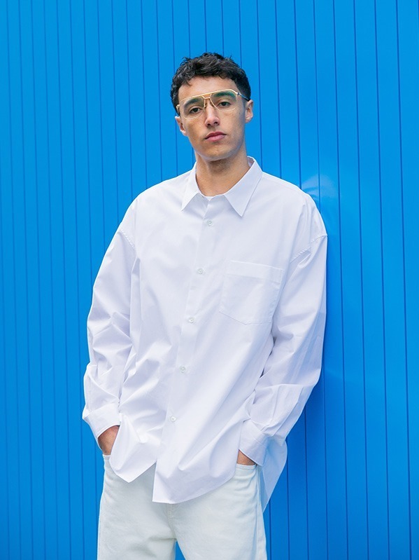 アーバンリサーチ“トーマス メイソン生地”を使ったオーバーサイズ