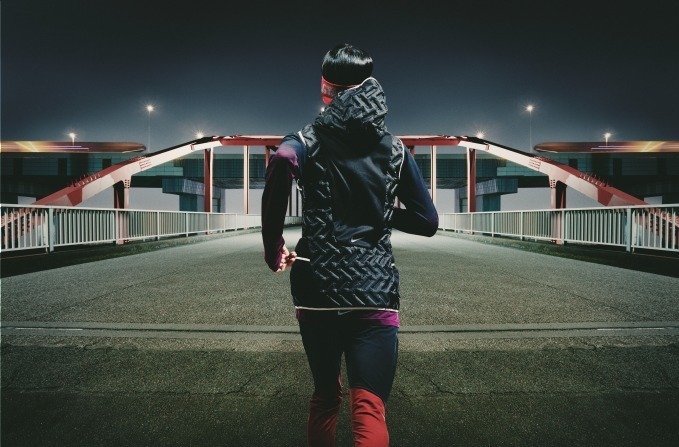 ナイキラボ×アンダーカバー「GYAKUSOU」新作コレクション、幾何学模様