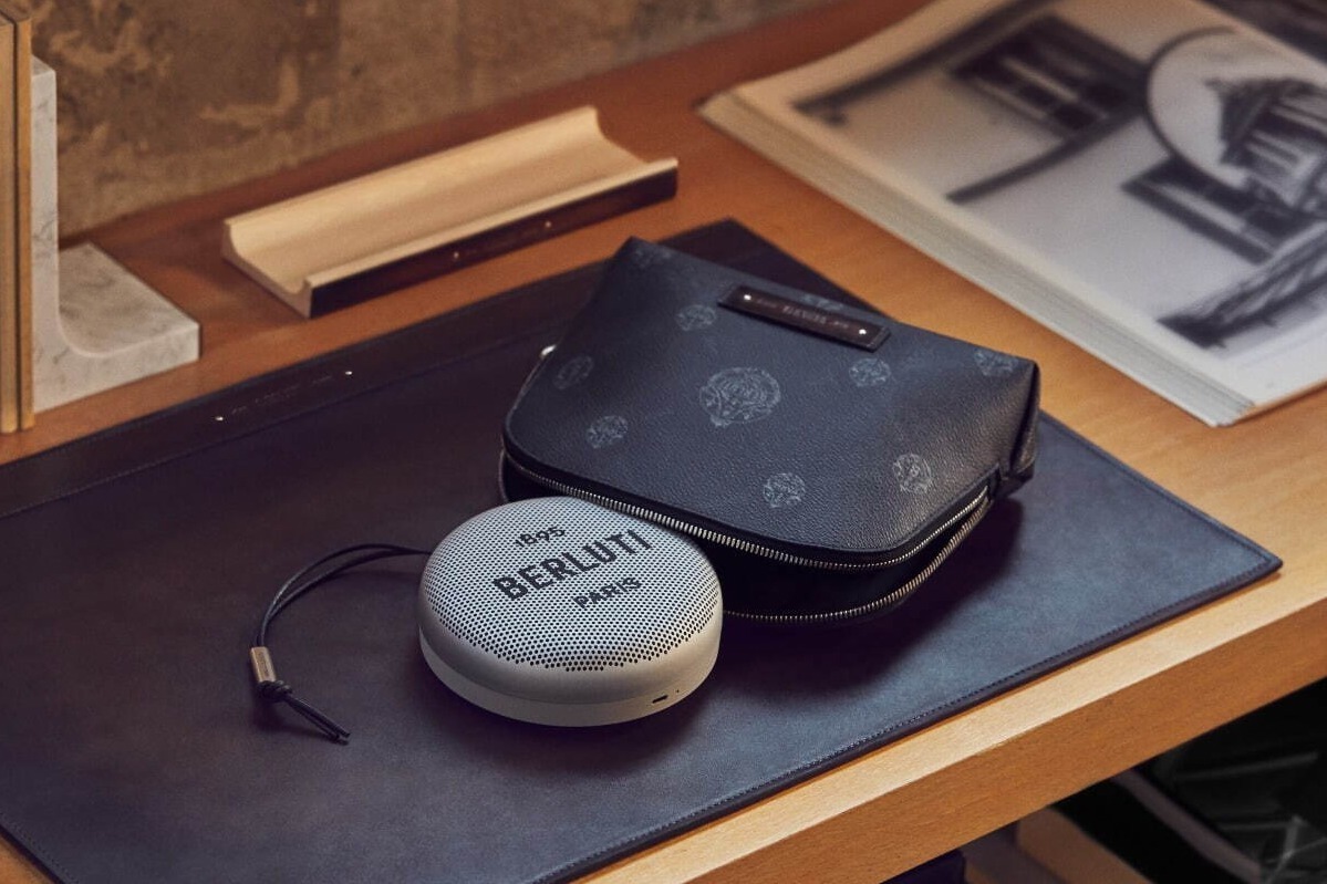 ベルルッティ×バング ＆ オルフセン、ヴェネチアレザーを配した