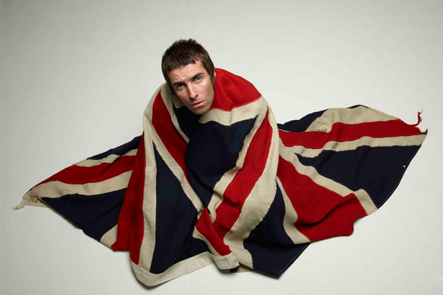 元オアシス リアム・ギャラガーが手掛ける「プリティーグリーン」が