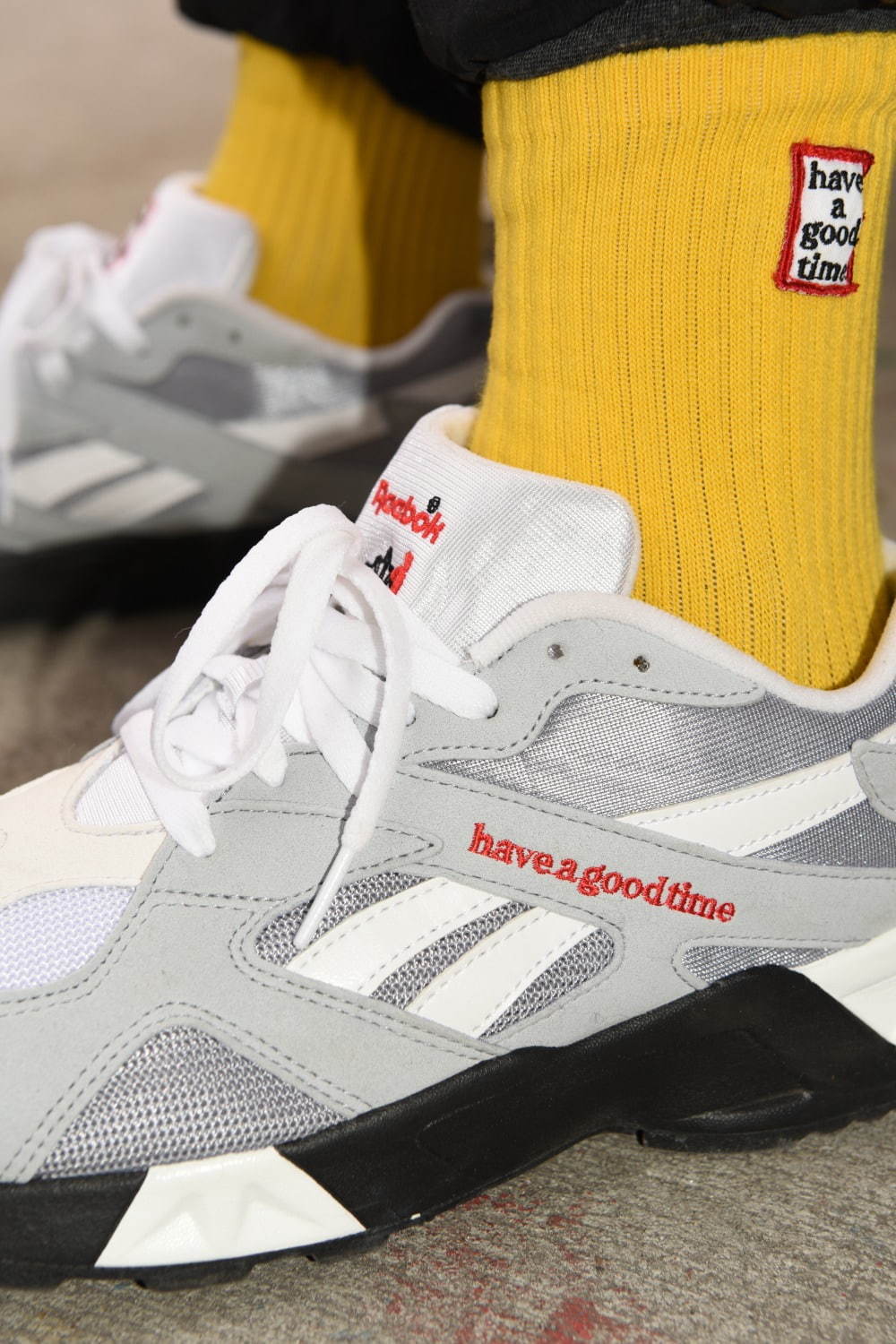 リーボック クラシック×have a good timeコラボスニーカー、モノトーン