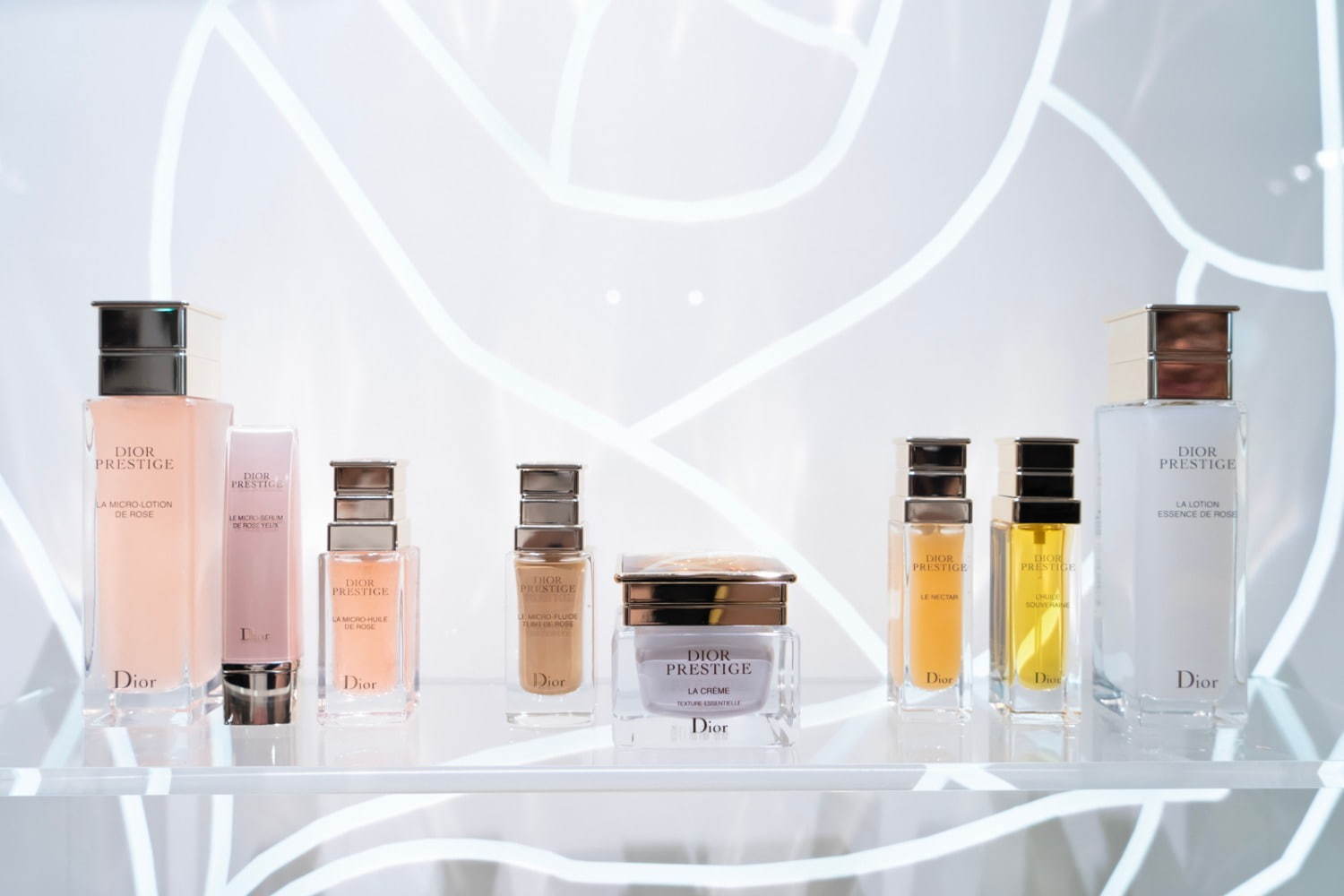 ディオール プレステージ“ローズ生まれ”のスキンケア ファンデーション