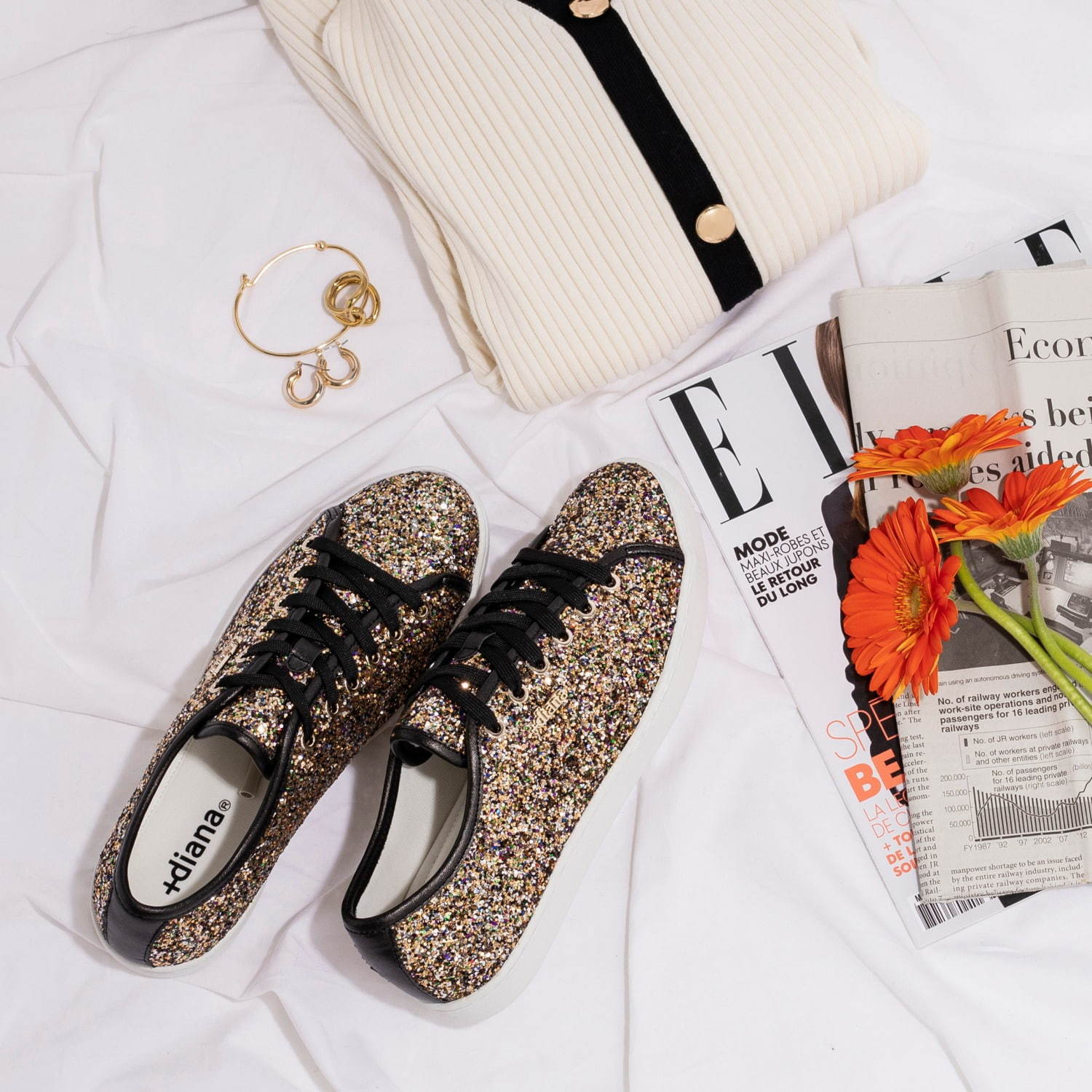 プラス ダイアナのバレンタイン限定スニーカー、キラキラハート×“love