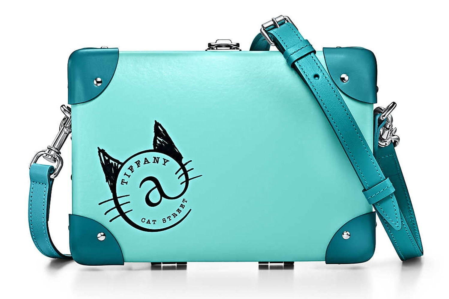 ティファニー原宿の限定ストア×グローブ・トロッターのミニケース