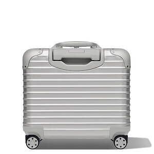 リモワの“小さめ”スーツケース「リモワ オリジナル コンパクト」最大16