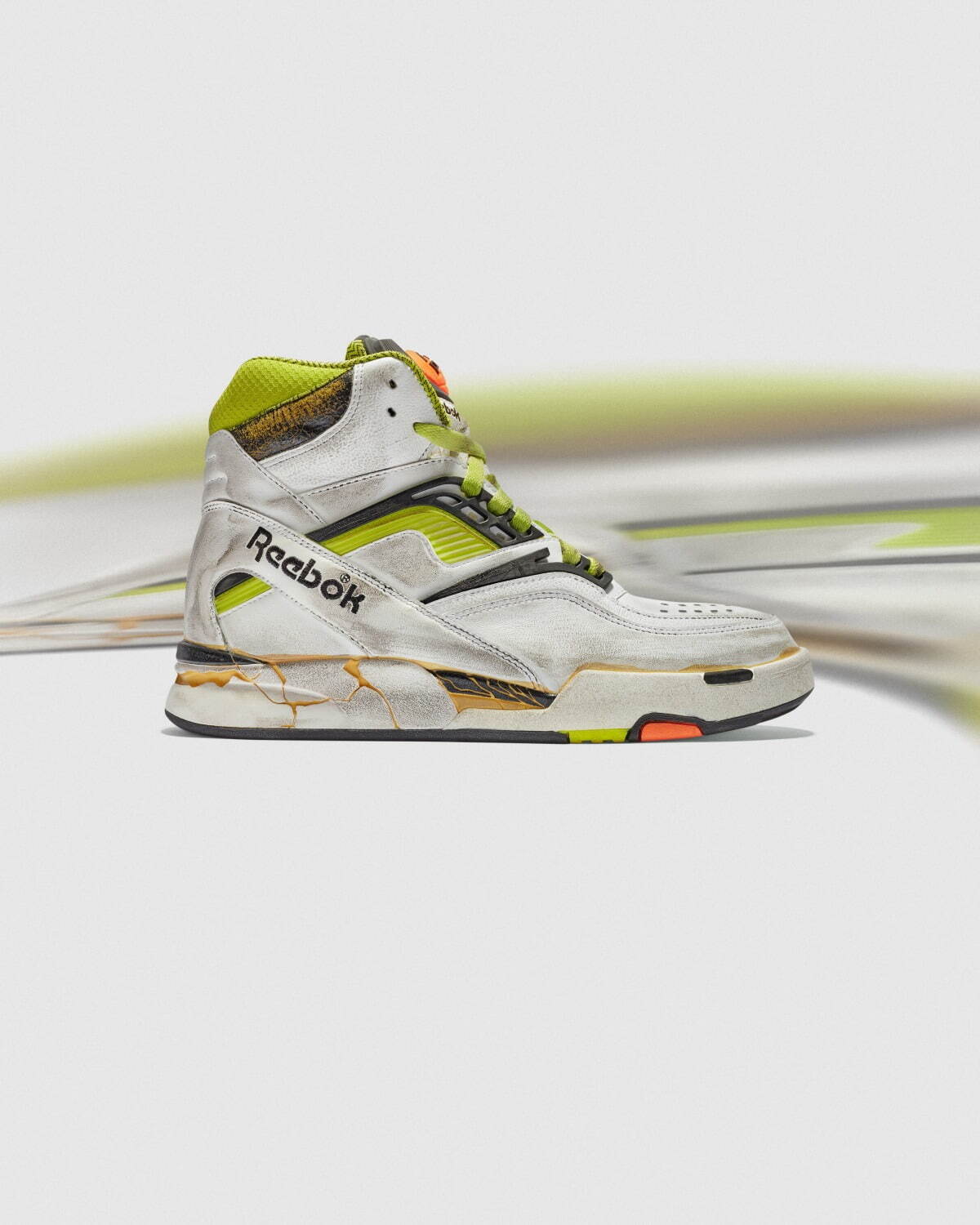 メゾン マルジェラ×リーボックのスニーカー「TZ ポンプ デッドストック