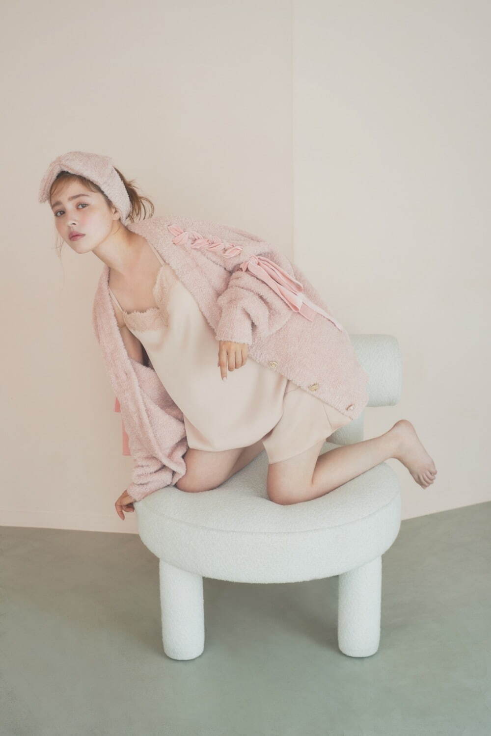 スナイデル ホームのハロウィン限定ルームウェア、“猫耳”ふわふわ