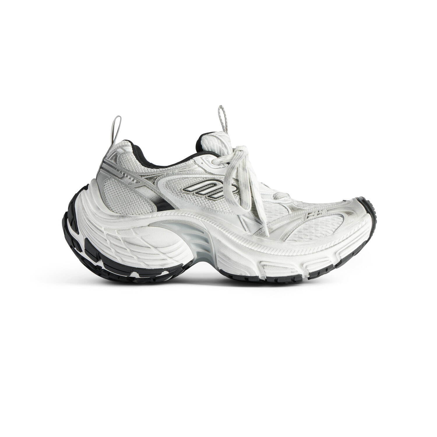 バレンシアガ「10XL」スニーカー、軽量極厚ソール×スポーティーな“B