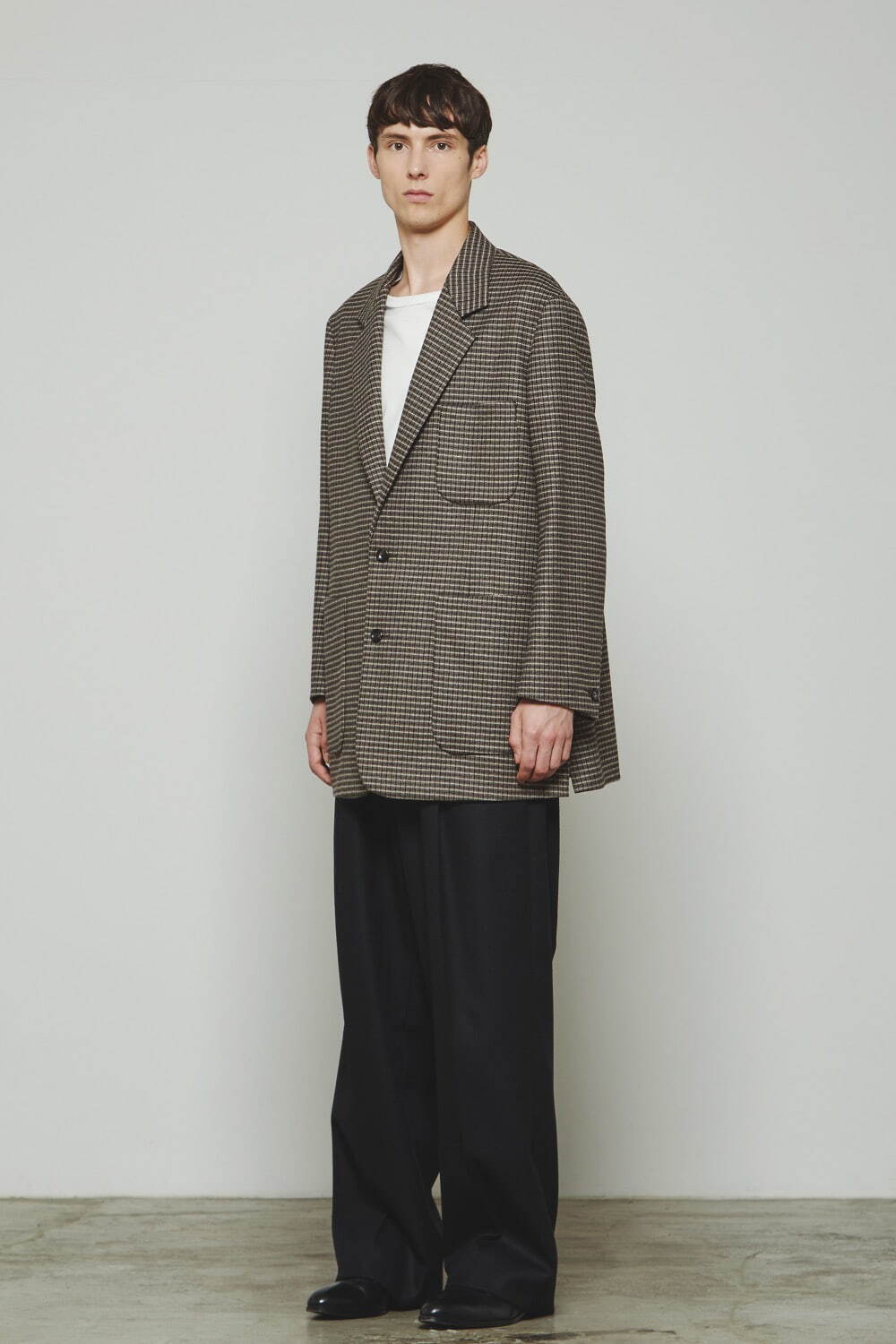 ザ・リラクスの24年秋冬メンズ、ガンクラブチェックのジャケット