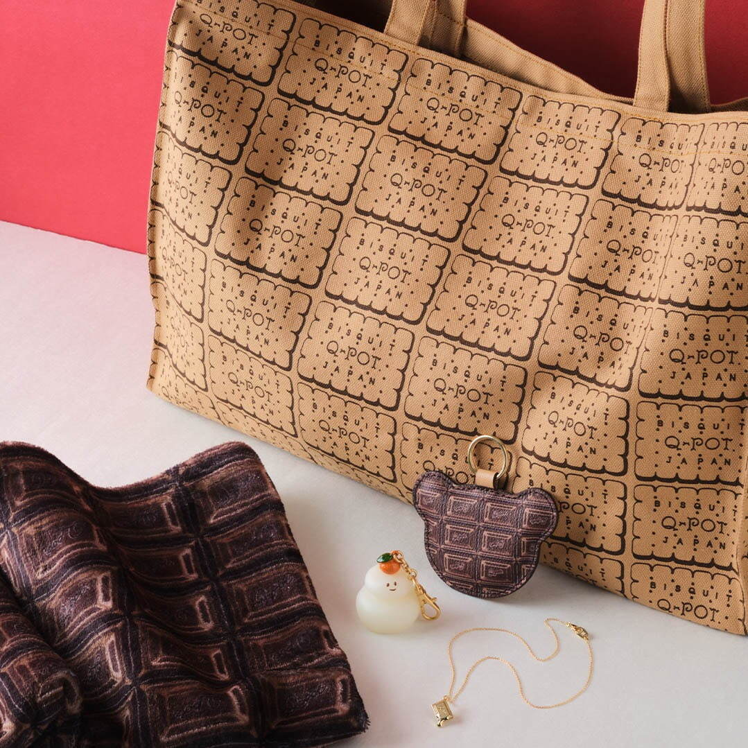 Q-pot.2025年福袋、“鏡餅おばけちゃん”の限定チャーム＆板チョコ風