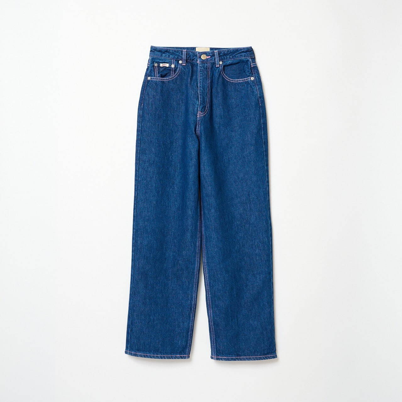 スタイリスト百々千晴のブランド「シシクイ」新店が青山に、オーバー