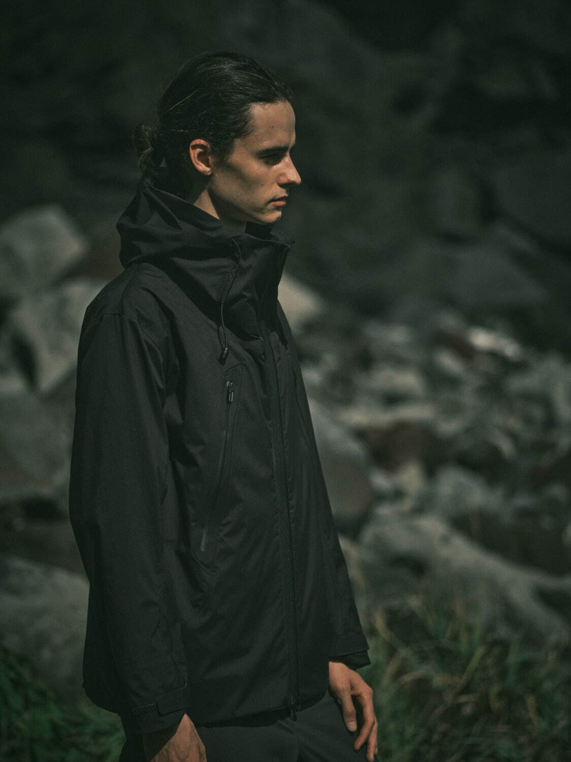 デサント オルテラインのシェルジャケット「クレアス」新色プラムなど