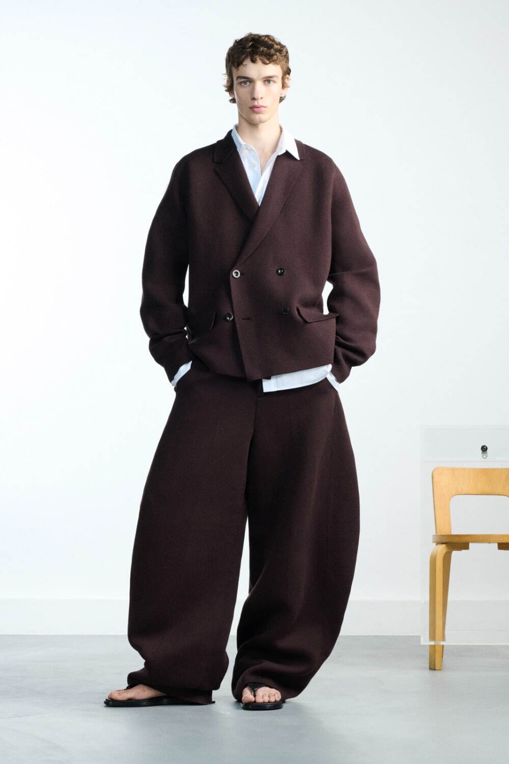 sacai 2026年春夏メンズコレクション - 日常に溶け込む装い