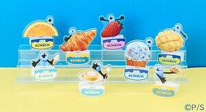 ローソン×パペットスンスン、メロンパンケーキ入りギフト缶やエコ