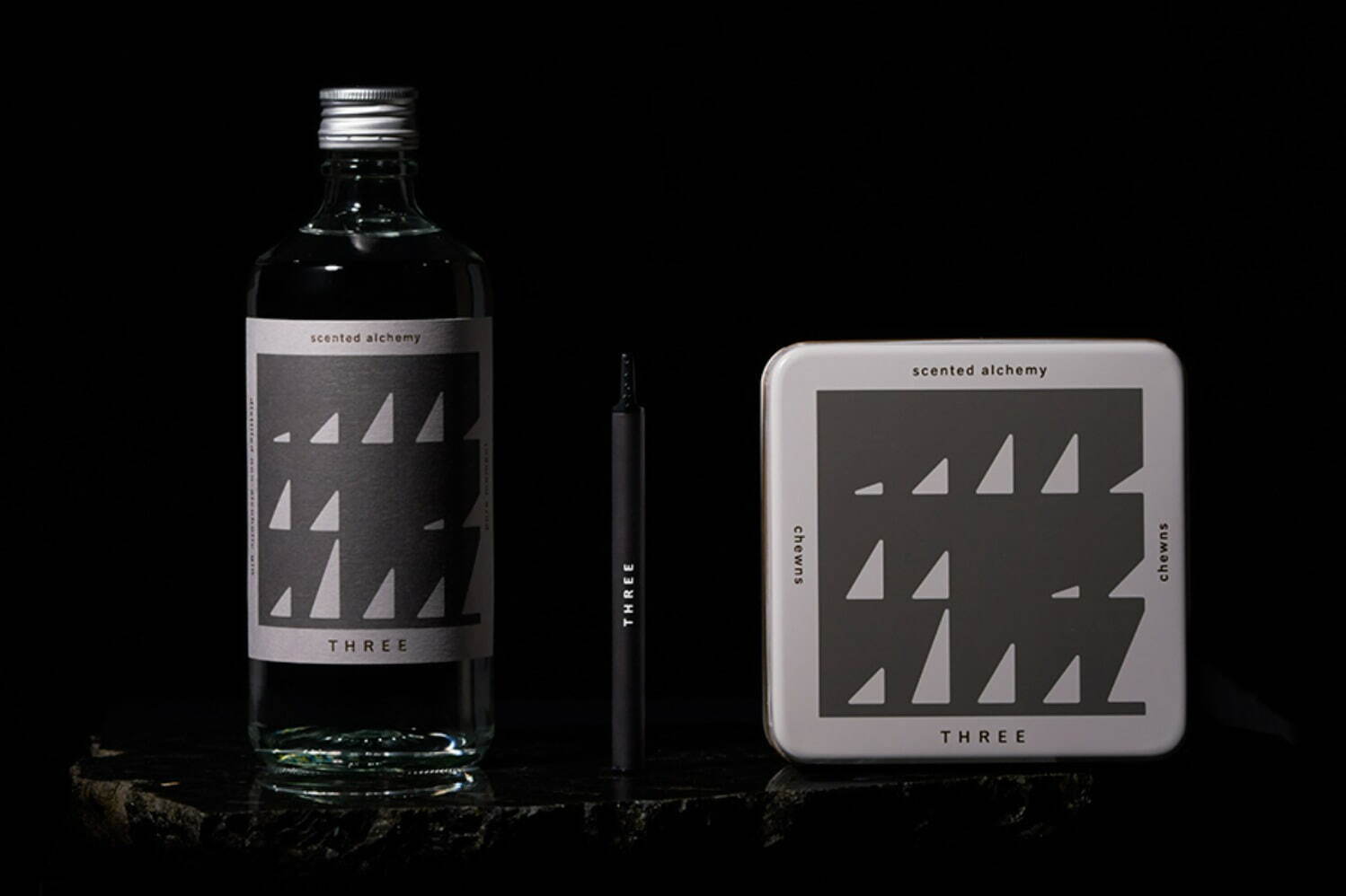 THREE“香りを飲む・食べる・吸う”「センティッドアルケミー」シリーズ