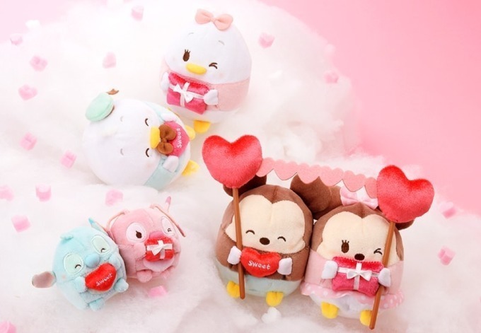 ディズニーストアのバレンタイン限定ぬいぐるみ、甘いチョコ香りがする