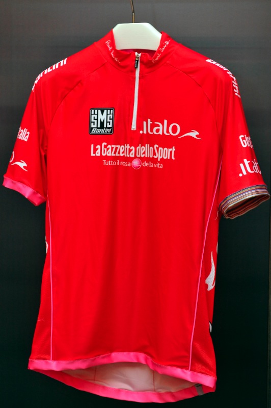 ポール・スミス、自転車レース「ジロ・デ・イタリア」ジャージーをデザイン