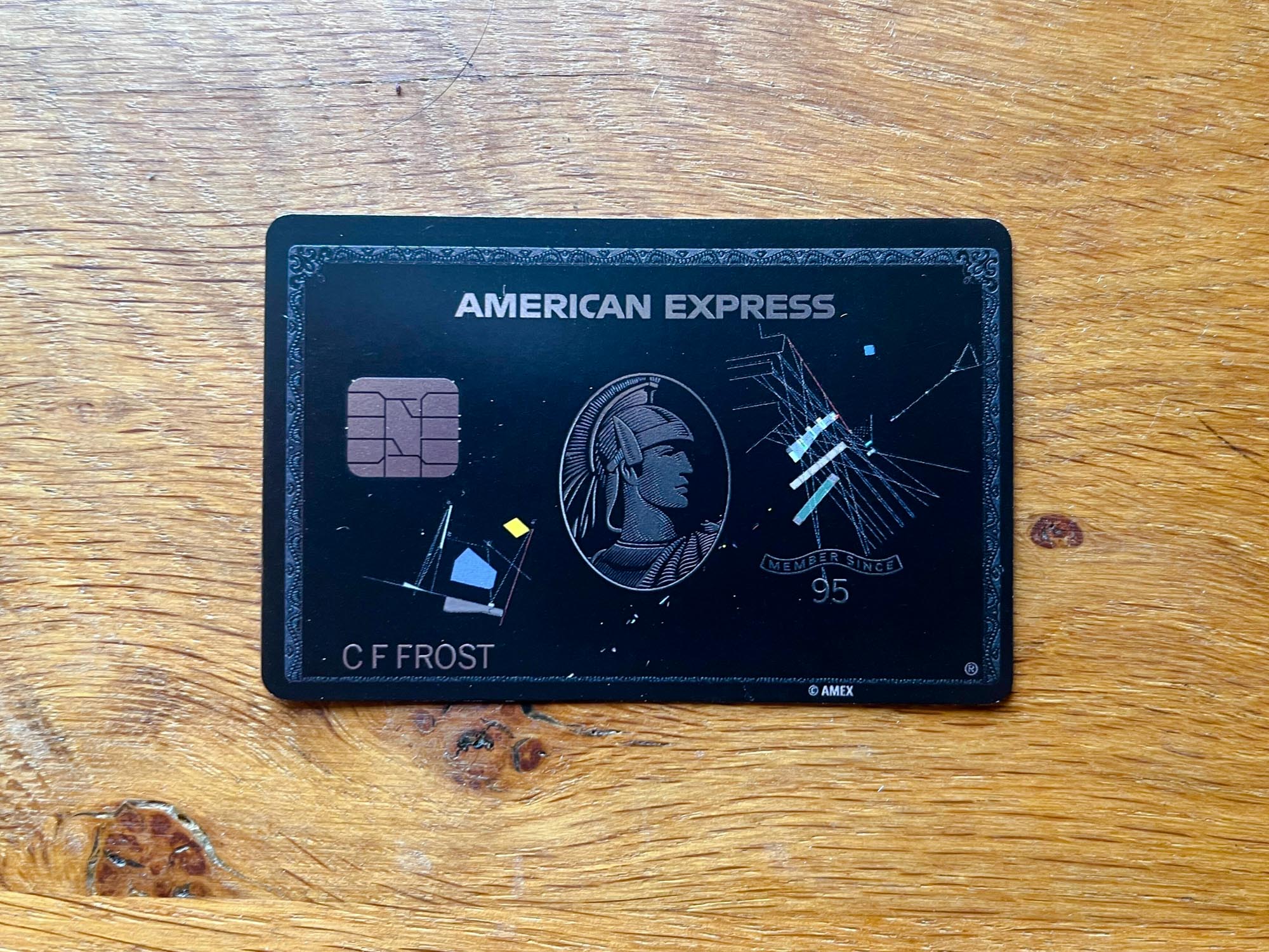 アメックス「センチュリオン」年会費が55万円に 新サービス追加で