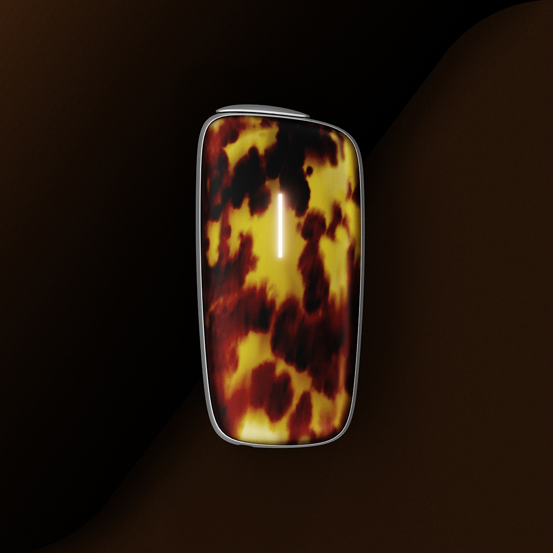 サカナクション 山口一郎が「プルーム・エックス」とコラボ 専用