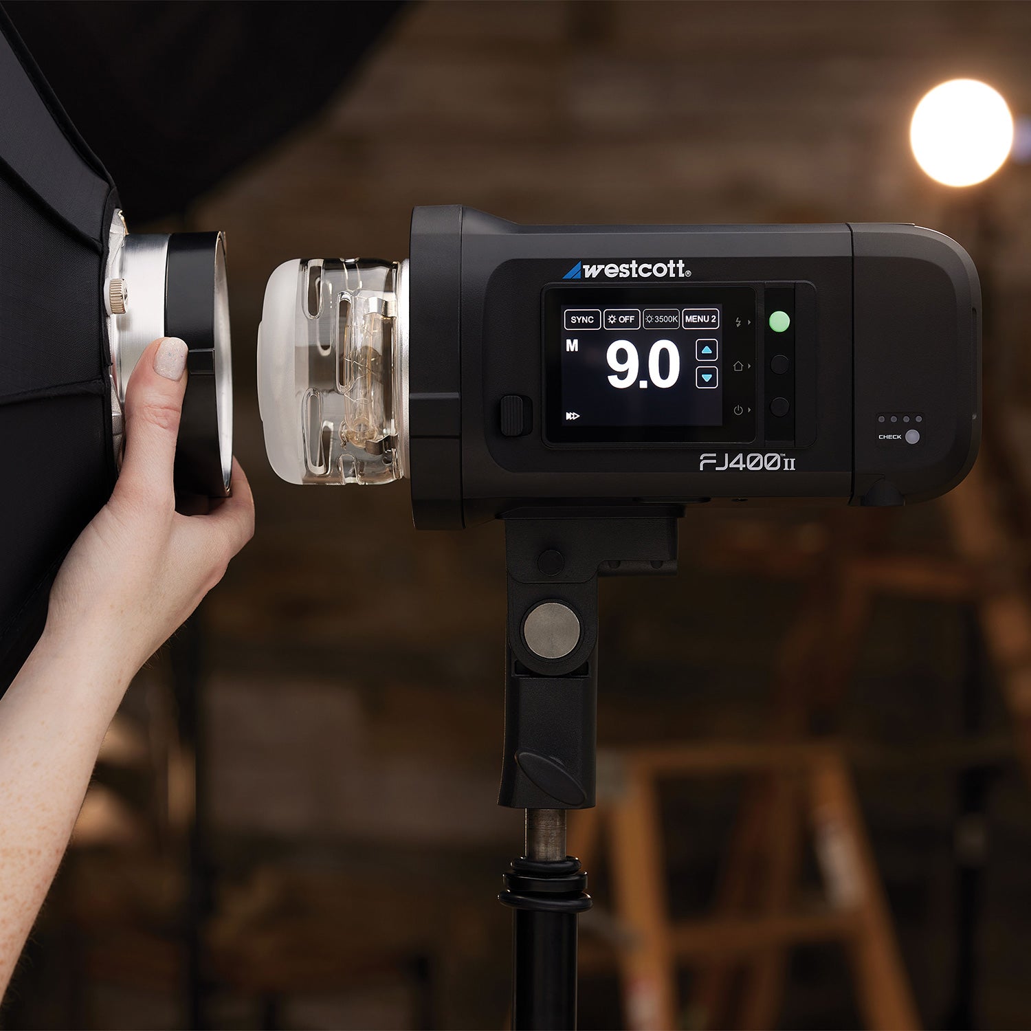 FJ400 II Strobe 2-Light Location Hard Case Kit