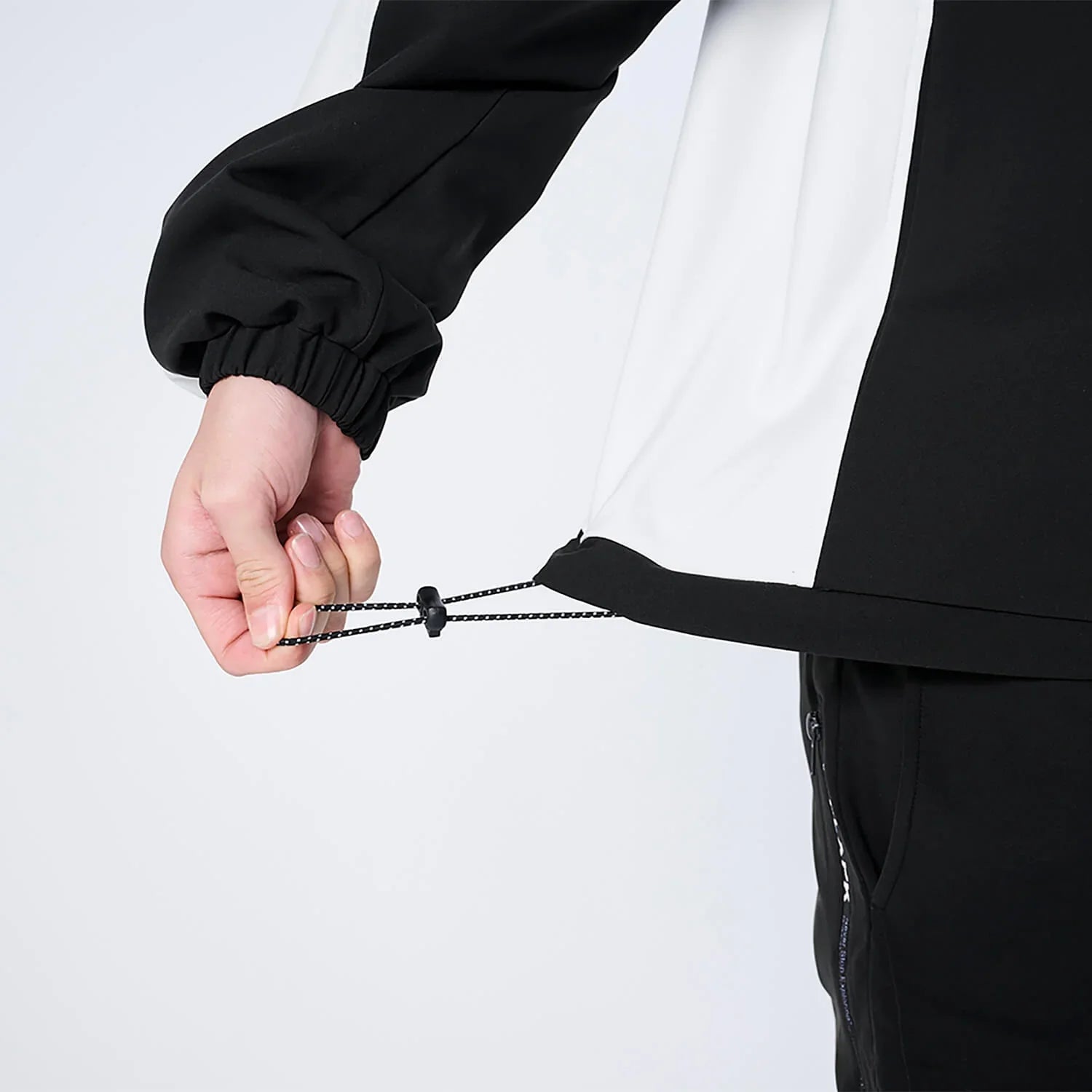 XJK-TRACKS（SOLOTEX® Eco-Hybrid トラックジャケット）BLACK