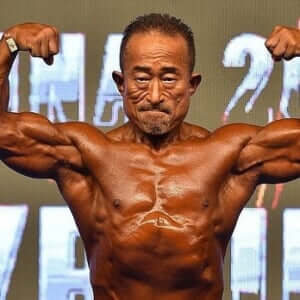 86歳・レジェンドビルダー金澤利翼、世界大会に出場！大会最高齢の偉業