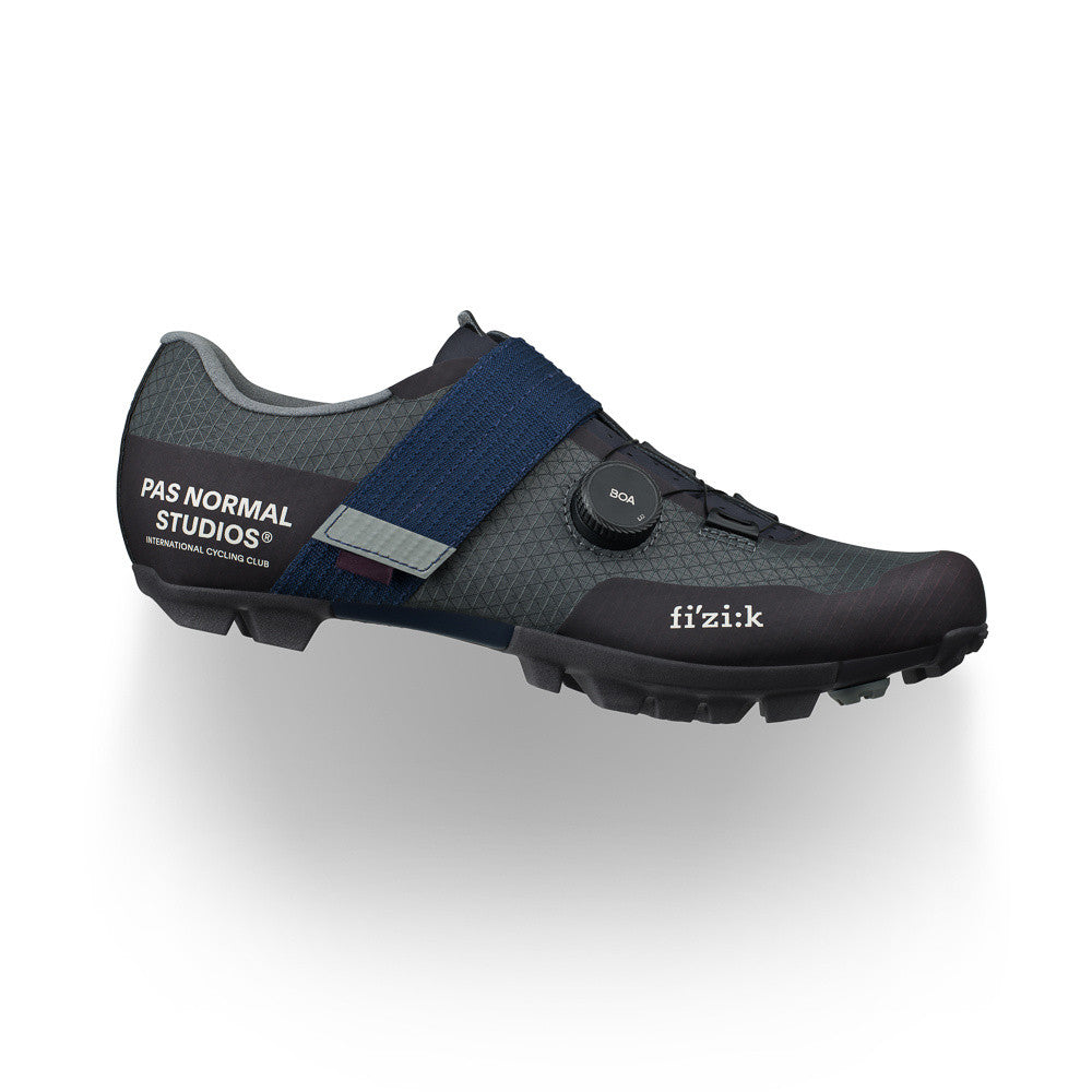 Off road bike shoes lightweight - Vento Ferox Carbon Black/Black