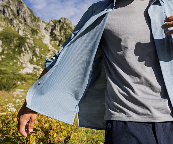 ラミースピンニットシャツ | 国産アウトドアブランドのファイントラック