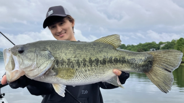 ワカサギマニアックス 30 千島克也＠福島県桧原湖南部 | 釣りビジョン